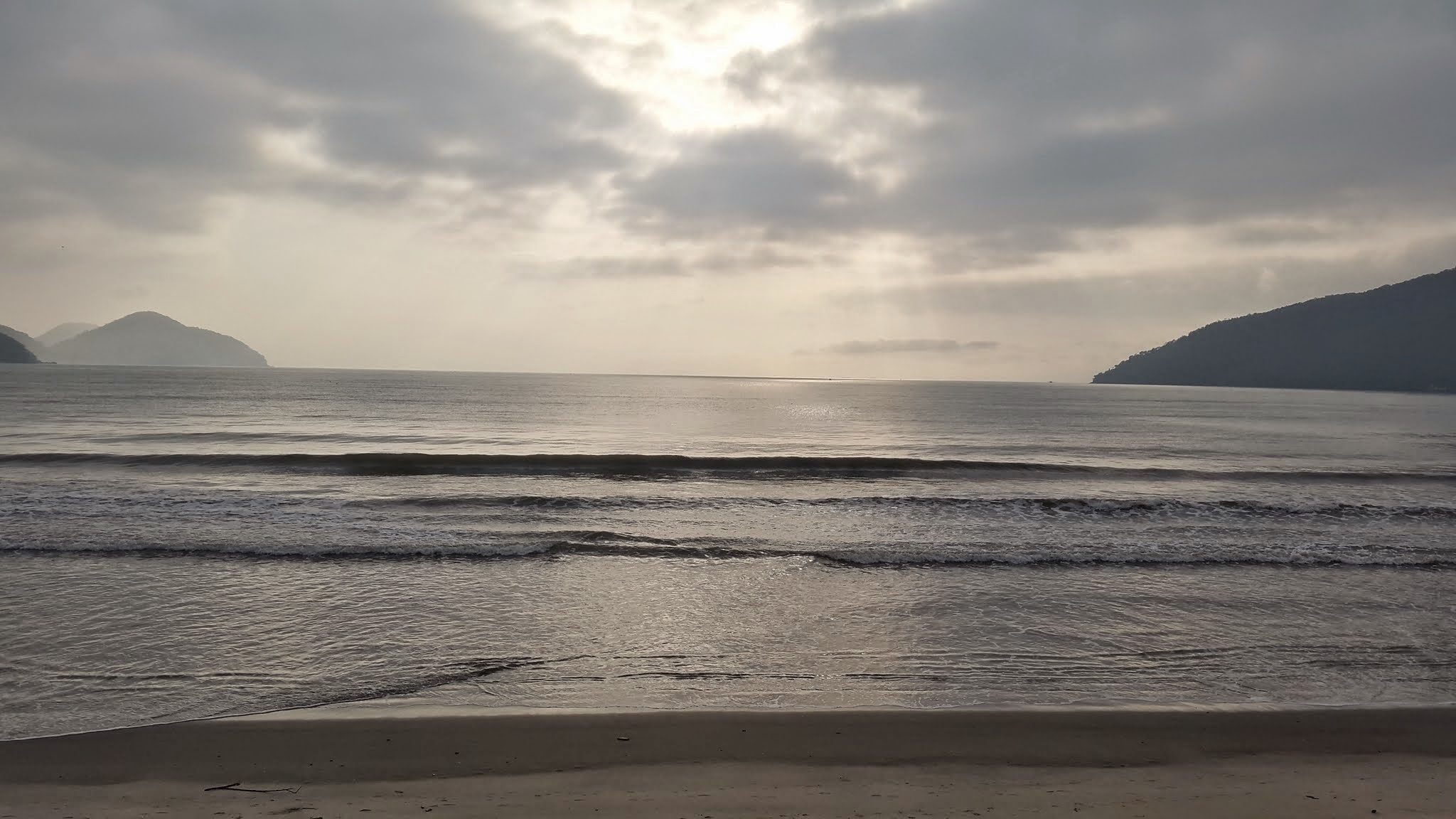 A metafísica de mim em ti, que desaguou no imorredouro nós, que passou como brisa